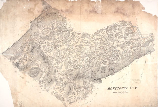 Ein detaillierter alter Stadtplan von Botetourt, der Straßen, Gebäude und Sehenswürdigkeiten zeigt, mit begleitendem Text, der Informationen zur Bevölkerung, Straßen und Sehenswürdigkeiten der Stadt liefert.