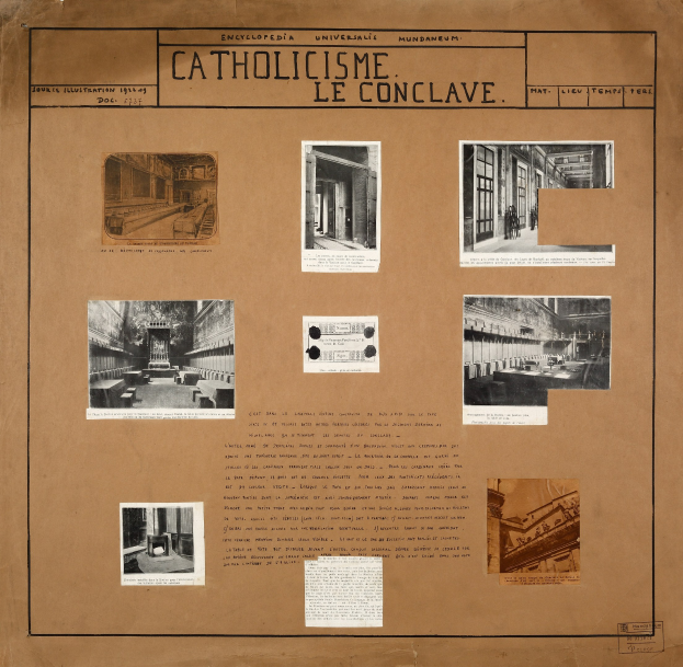 Ein Buch mit Bildern und Texten, die die Geschichte der katholischen Kirche dokumentieren, einschließlich Bildern von ihren Räumen, Fluren und erhaltenen Artefakten.